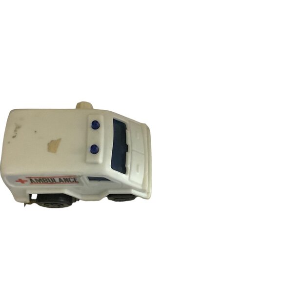 Vtg Red Fire Truck & White Ambulance Toy Set Wind Up DOES NOT WORK Lot of 2 - Picture 3 of 6